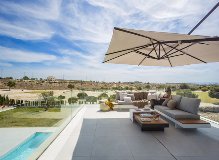 Image No.37-4 Bed Villa / Detached for sale