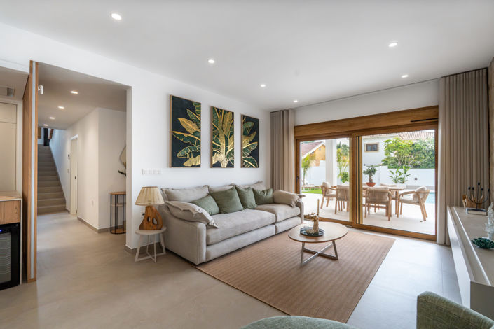 Image No.18-3 Bed Villa / Detached for sale