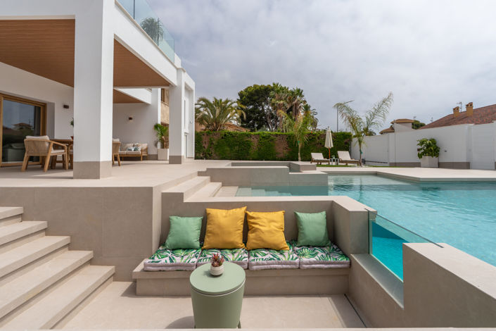 Image No.5-3 Bed Villa / Detached for sale