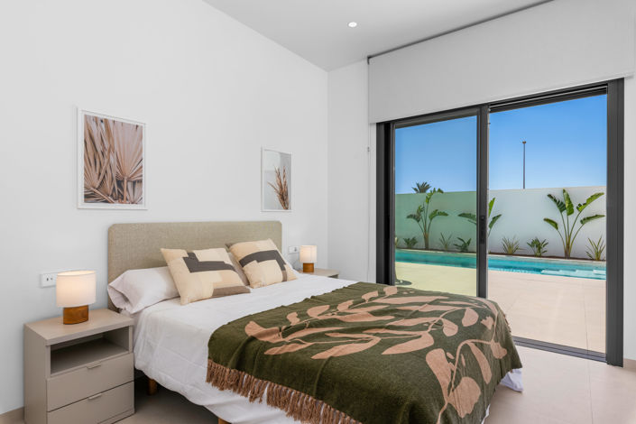 Image No.27-3 Bed Villa / Detached for sale
