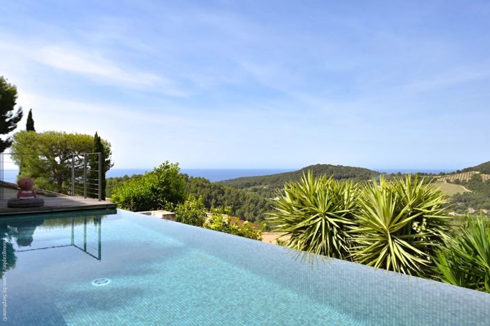 Image No.3-Villa / Détaché de 5 chambres à vendre à Bandol