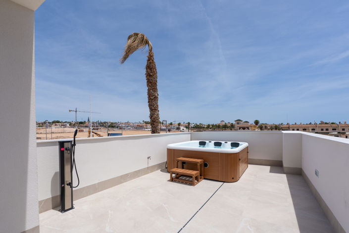Image No.2-3 Bed Villa for sale