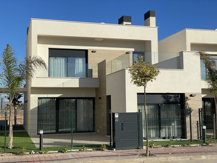 Image No.4-3 Bed Villa / Detached for sale