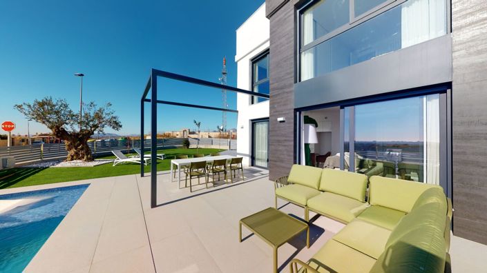 Image No.2-3 Bed Villa / Detached for sale