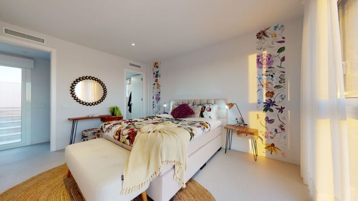Image No.9-3 Bed Villa / Detached for sale