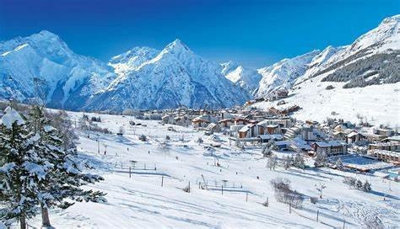 deux-alpes-village-1