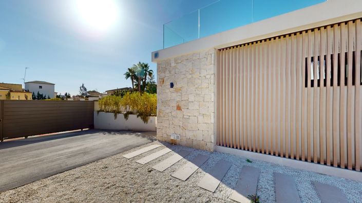Image No.15-3 Bed Villa / Detached for sale
