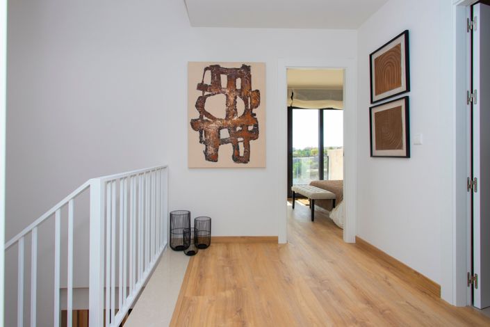 Image No.14-3 Bed Townhouse for sale