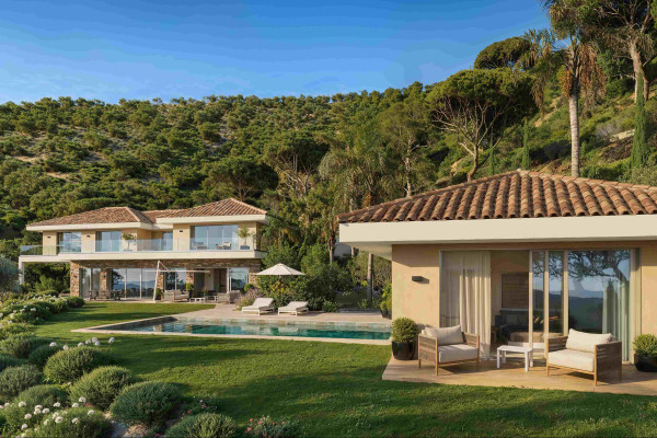 Image No.31-5 Bed Villa / Detached for sale
