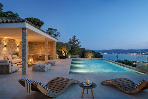 Image No.11-5 Bed Villa / Detached for sale