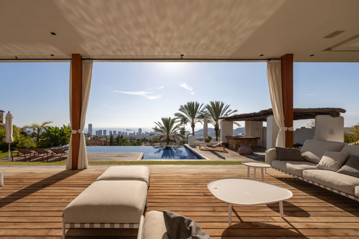 Image No.3-5 Bed Villa / Detached for sale