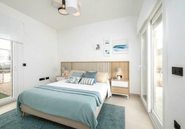 Image No.6-3 Bed Villa / Detached for sale