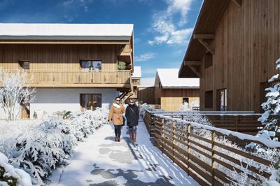 perspective-allee-centrale-neige-scaled