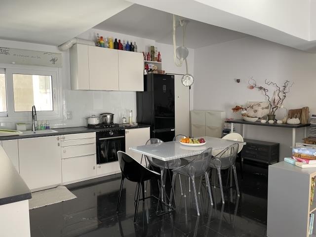 Image No.3-3 Bed Apartment for sale