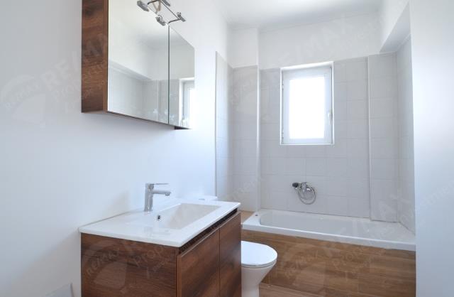 Image No.4-2 Bed Maisonette for sale