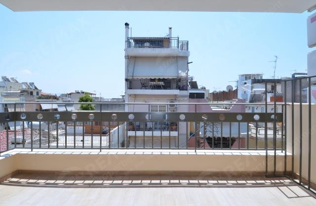 Image No.11-2 Bed Maisonette for sale