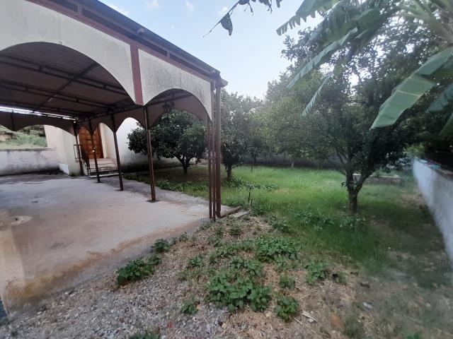 Image No.6-Terre de 2 chambres à vendre à Meligalas