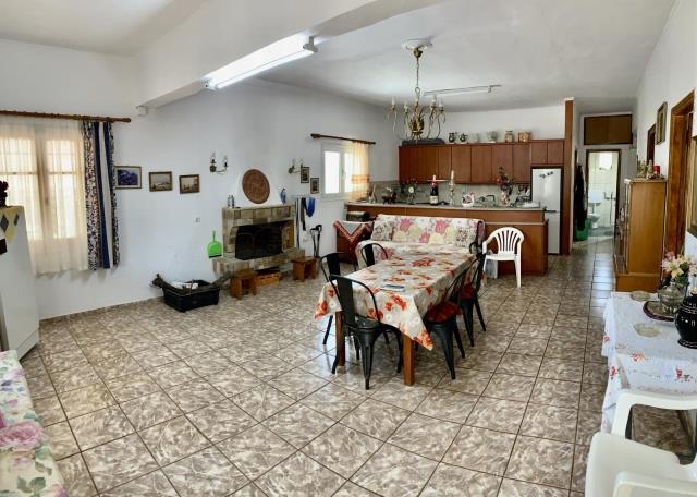 Image No.5-Villa / Détaché de 4 chambres à vendre à Koroni