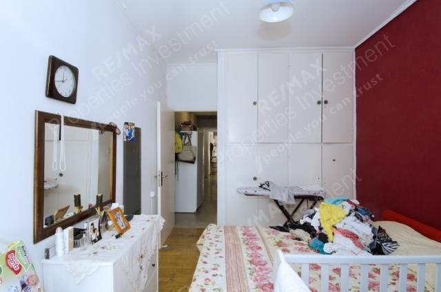 Image No.8-8 Bed Apartment for sale