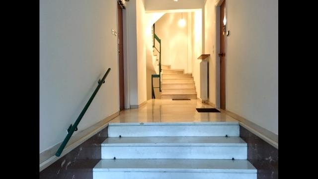 Image No.9-8 Bed Apartment for sale