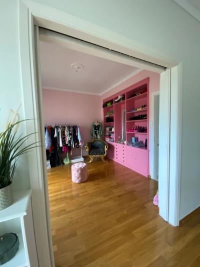 Image No.10-3 Bed Apartment for sale