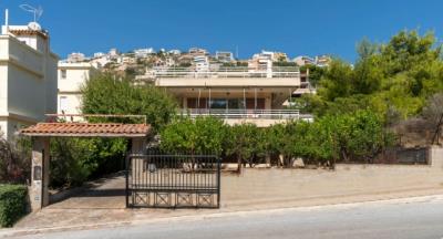 1 - Saronida, Terre