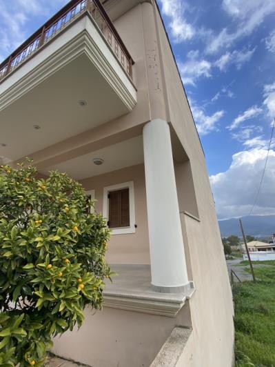 Image No.5-Villa / Détaché de 4 chambres à vendre à Meligalas