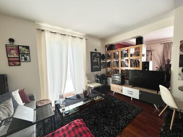 Image No.12-1 Bed Penthouse for sale