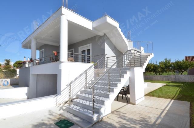 Image No.1-3 Bed Apartment for sale