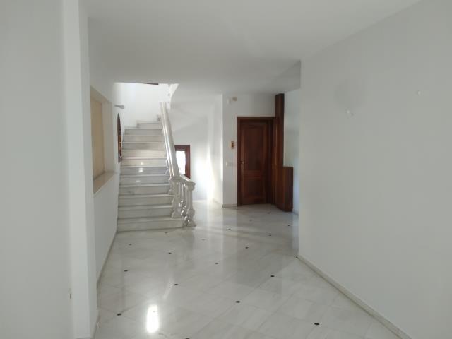 Image No.15-5 Bed Villa / Detached for sale