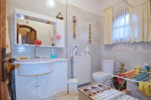 Image No.11-2 Bed Villa / Detached for sale