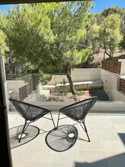 Image No.5-4 Bed Maisonette for sale