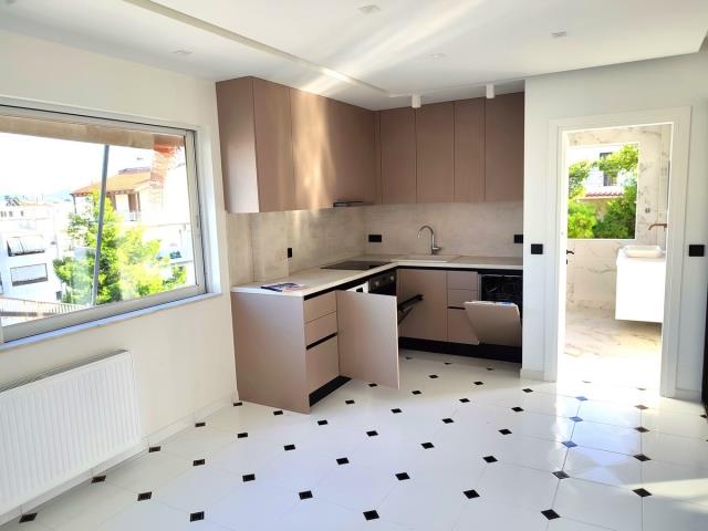 Image No.2-Appartement de 1 chambre à vendre à Vari