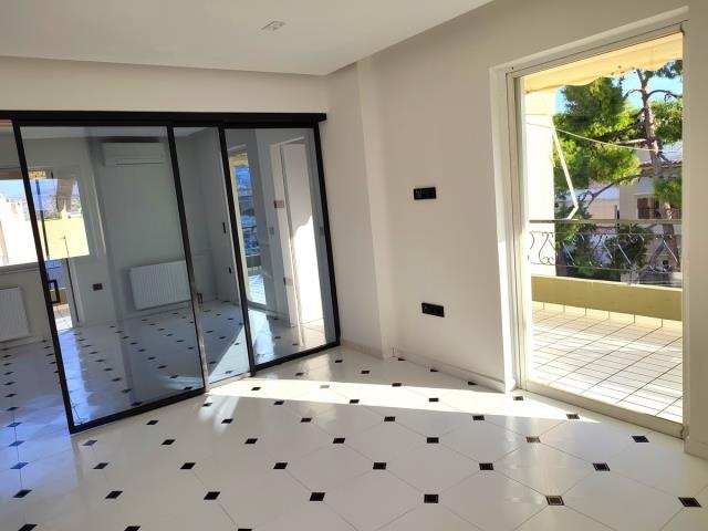 Image No.3-Appartement de 1 chambre à vendre à Vari