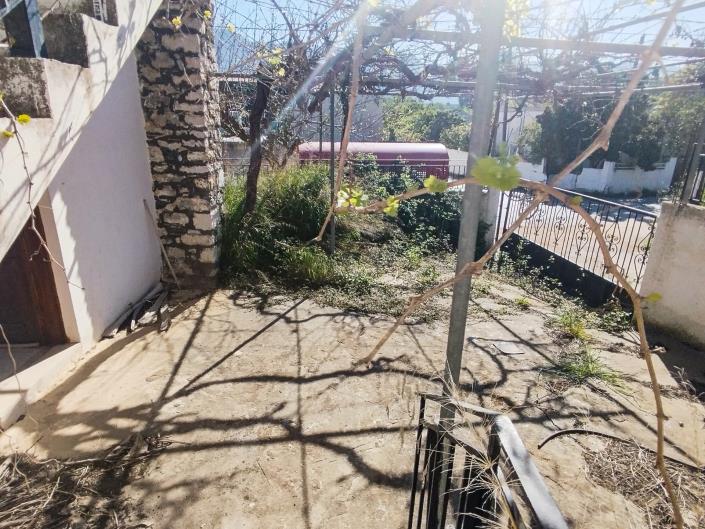 Image No.5-1 Bed House for sale