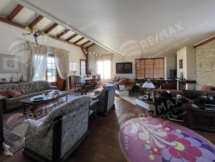 Image No.10-Maison de 4 chambres à vendre à Markopoulo