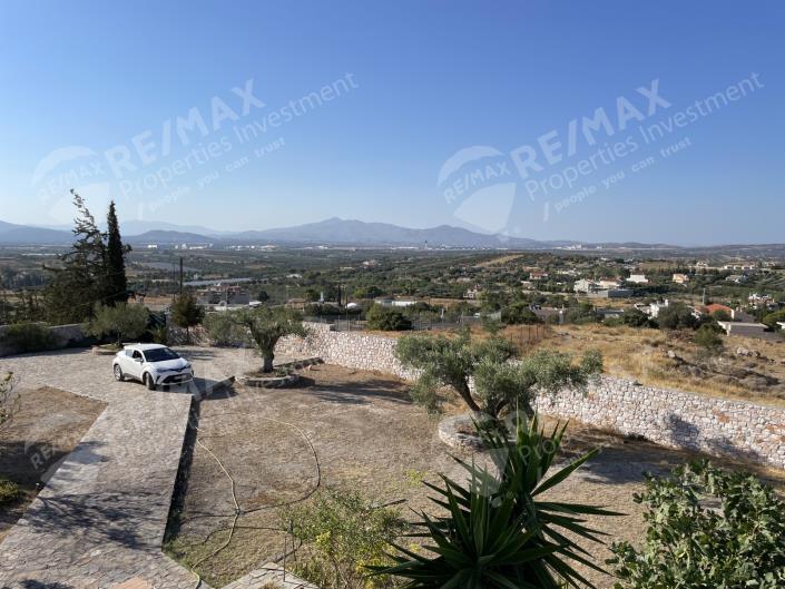 Image No.18-Maison de 4 chambres à vendre à Markopoulo