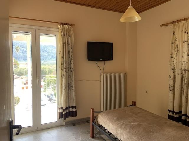 Image No.9-3 Bed Country House for sale