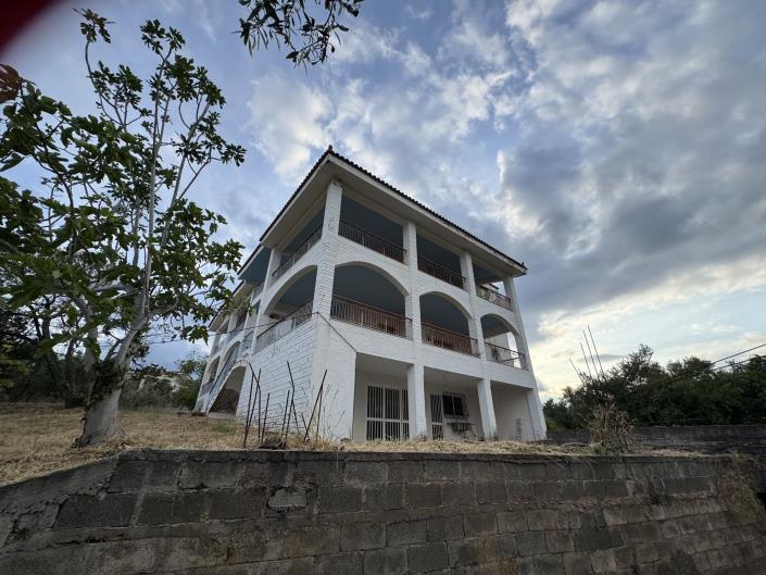 Image No.5-Maison de 6 chambres à vendre à Petalidi