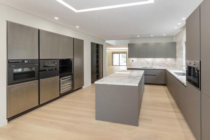 Image No.26-4 Bed Villa / Detached for sale