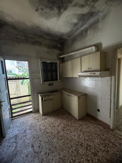 Image No.2-2 Bed Semi-Detached for sale