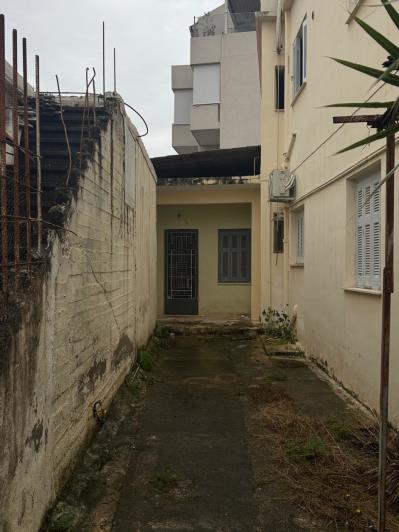 Image No.5-2 Bed Semi-Detached for sale