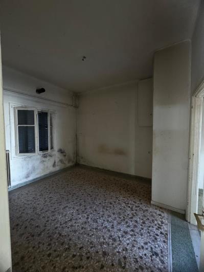 Image No.7-2 Bed Semi-Detached for sale