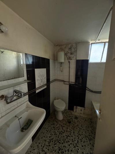 Image No.11-2 Bed Semi-Detached for sale