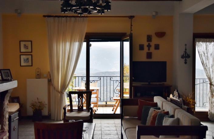 Image No.16-6 Bed House for sale