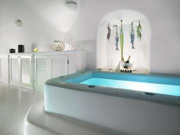 6fc0ae1b0b0c4a8cb9270c10f87403d5