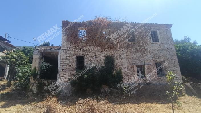 Image No.2-Propriété de 12 chambres à vendre à Kalamata