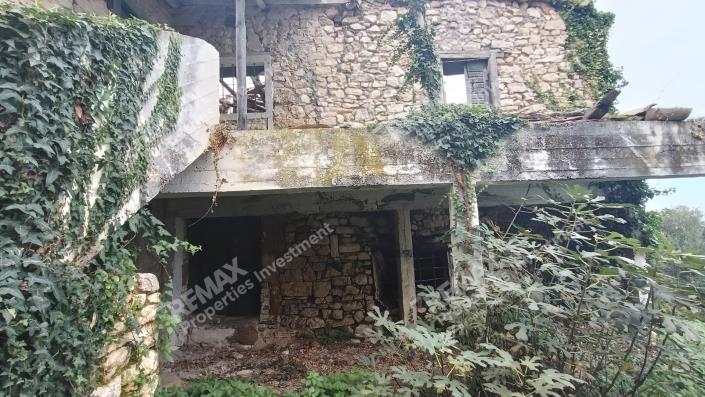 Image No.20-Propriété de 12 chambres à vendre à Kalamata
