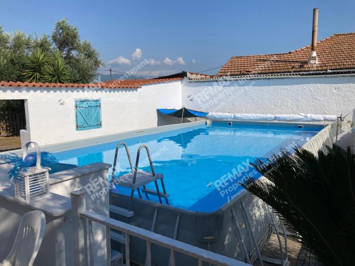 Image No.27-2 Bed Villa / Detached for sale