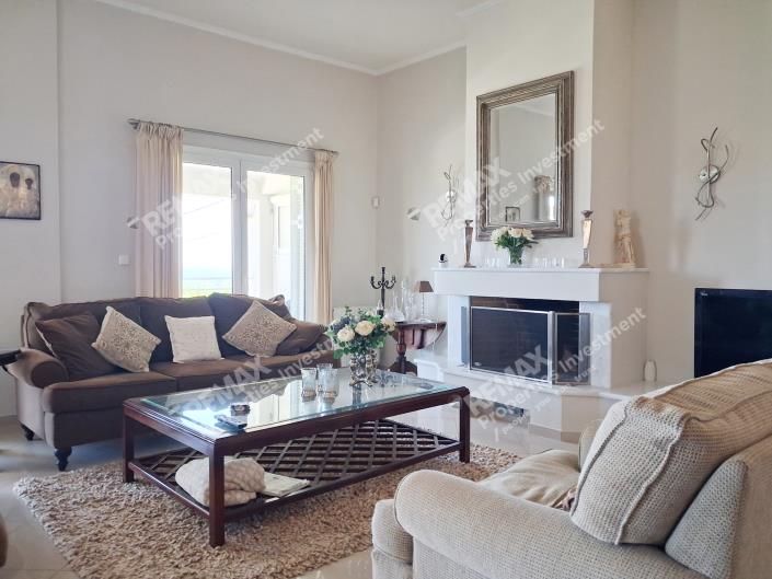 Image No.35-4 Bed Villa / Detached for sale